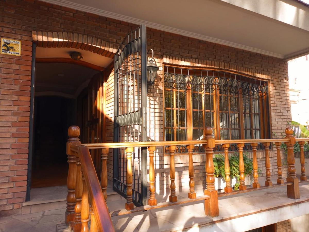 メンドーサ Casa Bravo Bed & Breakfast エクステリア 写真